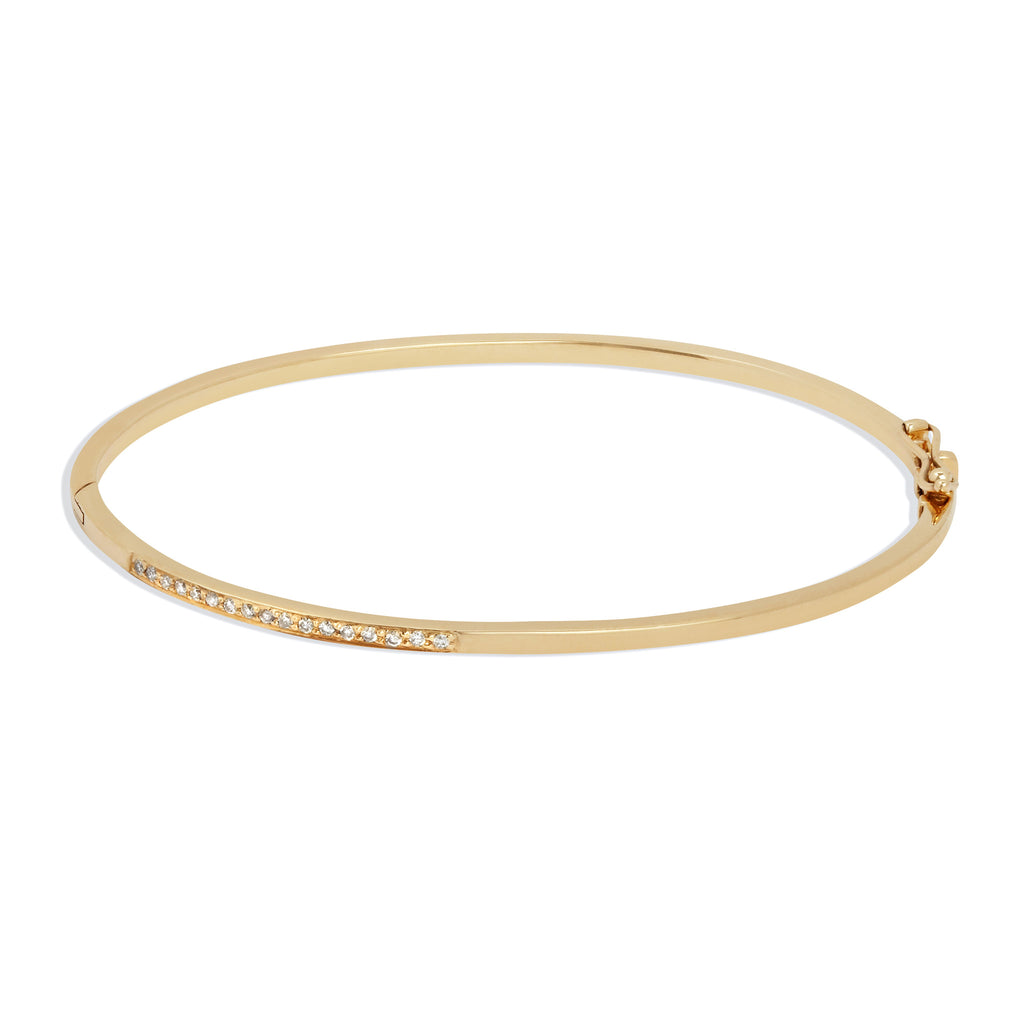 Hinged Bracelet in Yellow Gold with White Diamonds