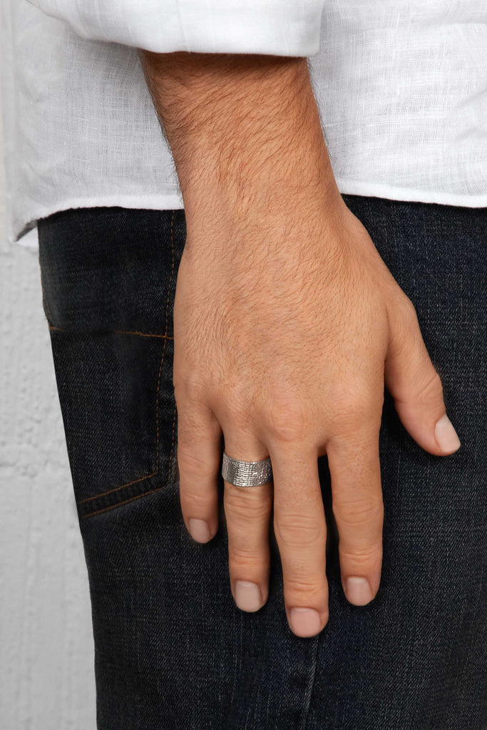 Men's Cigar Paper Ring in White Gold