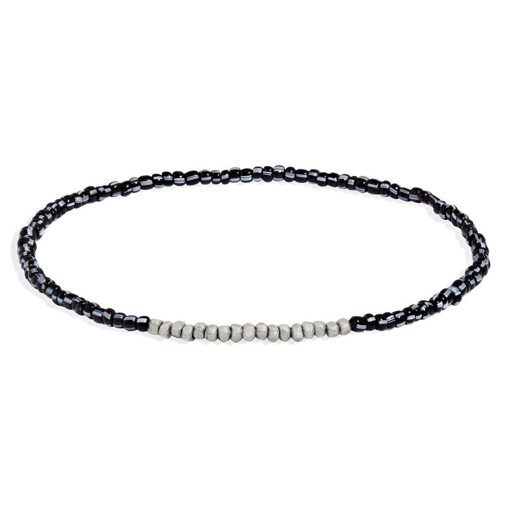 Women's Black and White Beaded Bracelet with White Gold